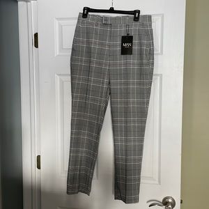 boohooMAN Skinny tapered smart check trouser with pintuck
